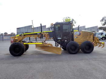 CAT 150 GRADERS